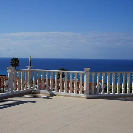 Comfortable Sea View With The Private Pool And Huge Observation Terrace Vilă